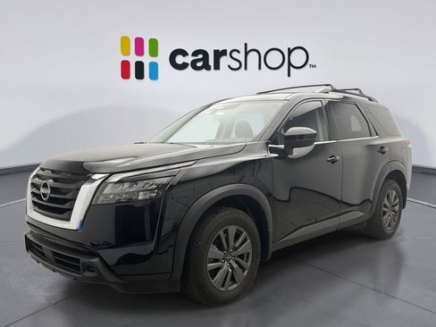Used 2024 Nissan Pathfinder SV AWD/4WD image 1