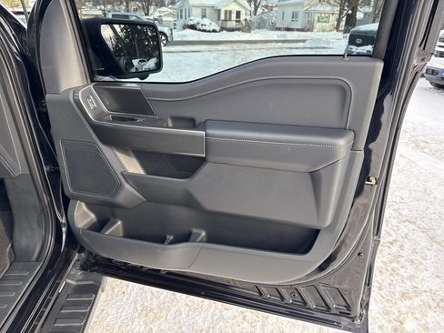 Certified 2022 Ford F150 XLT w/ Equipment Group 302A High image 15