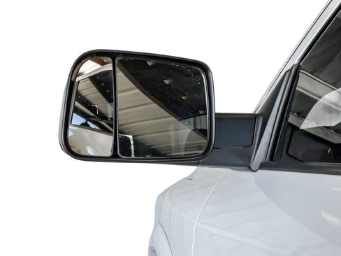 Used 2018 RAM 2500 Laramie w/ Sport Appearance Group AWD/4WD image 38