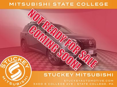 Used 2024 Nissan Pathfinder SV w/ Black Appearance Package