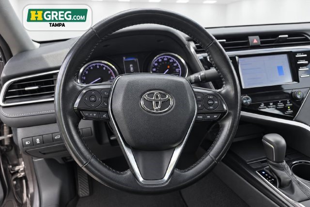 Used 2019 Toyota Camry SE w/ Convenience Package FWD image 13