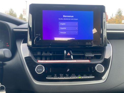 Used 2026 Toyota Corolla LE image 20