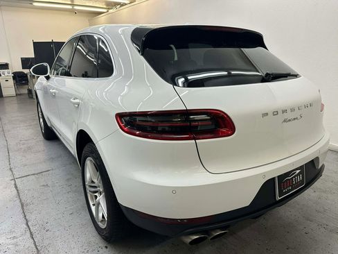 Used 2015 Porsche Macan S image 34