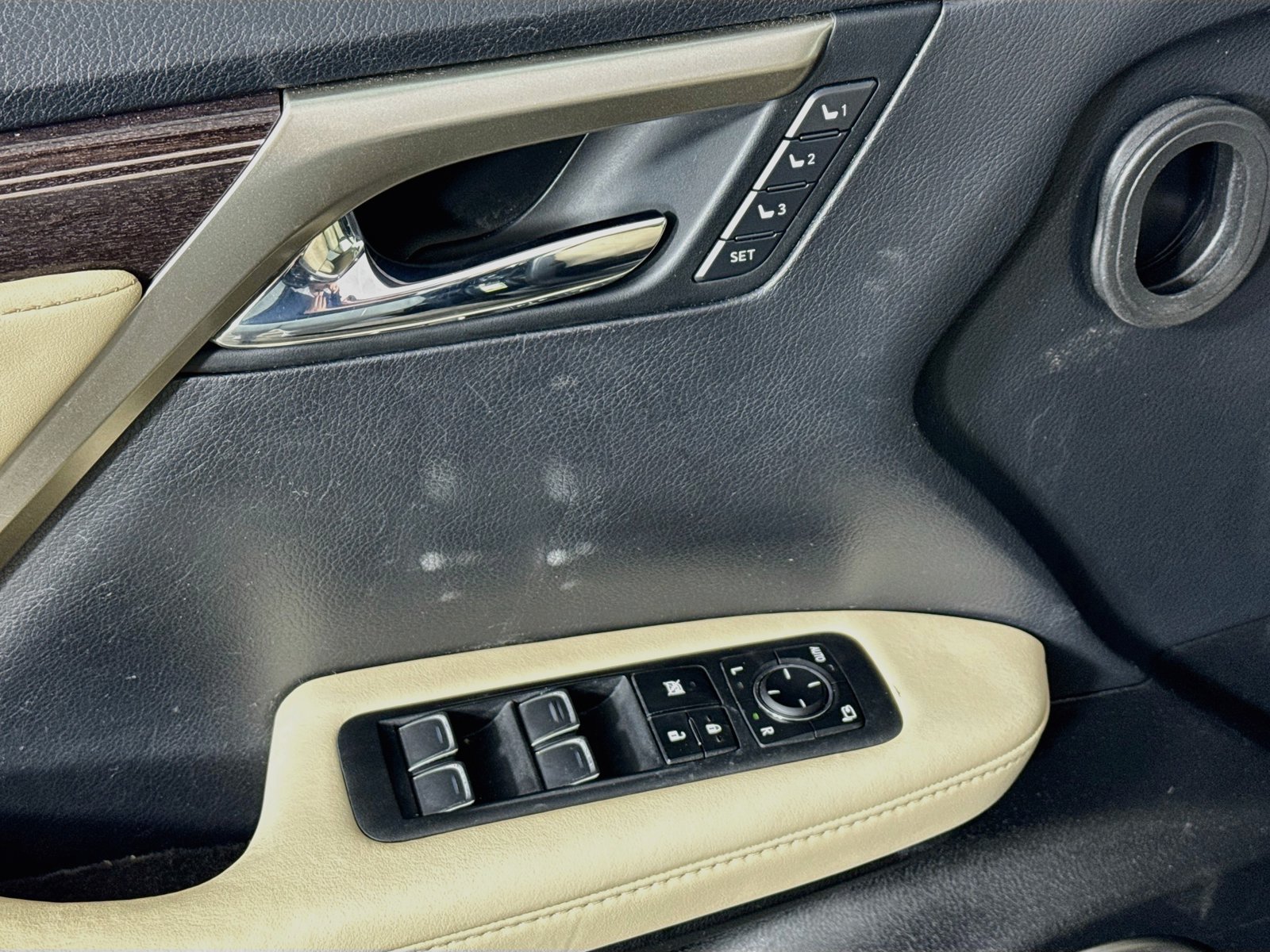 Used 2022 Lexus RX 350 AWD w/ Luxury Package image 18