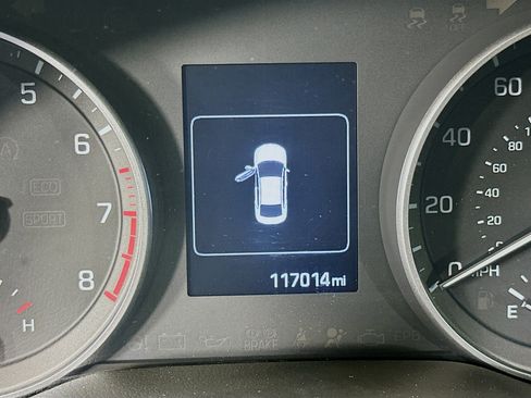 Used 2018 Hyundai Elantra SEL FWD image 19