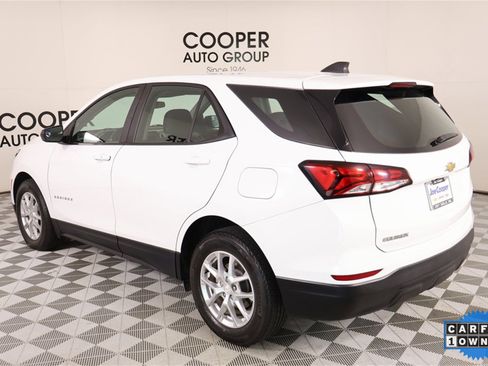 Used 2022 Chevrolet Equinox LS w/ LPO, Floor Liner Package image 21