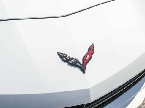 Used 2017 Chevrolet Corvette Stingray Coupe w/ Carbon Flash Badge Package RWD image 6