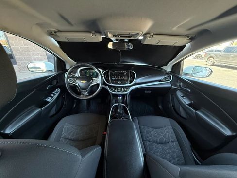 Used 2017 Chevrolet Volt LT w/ Comfort Package FWD image 46