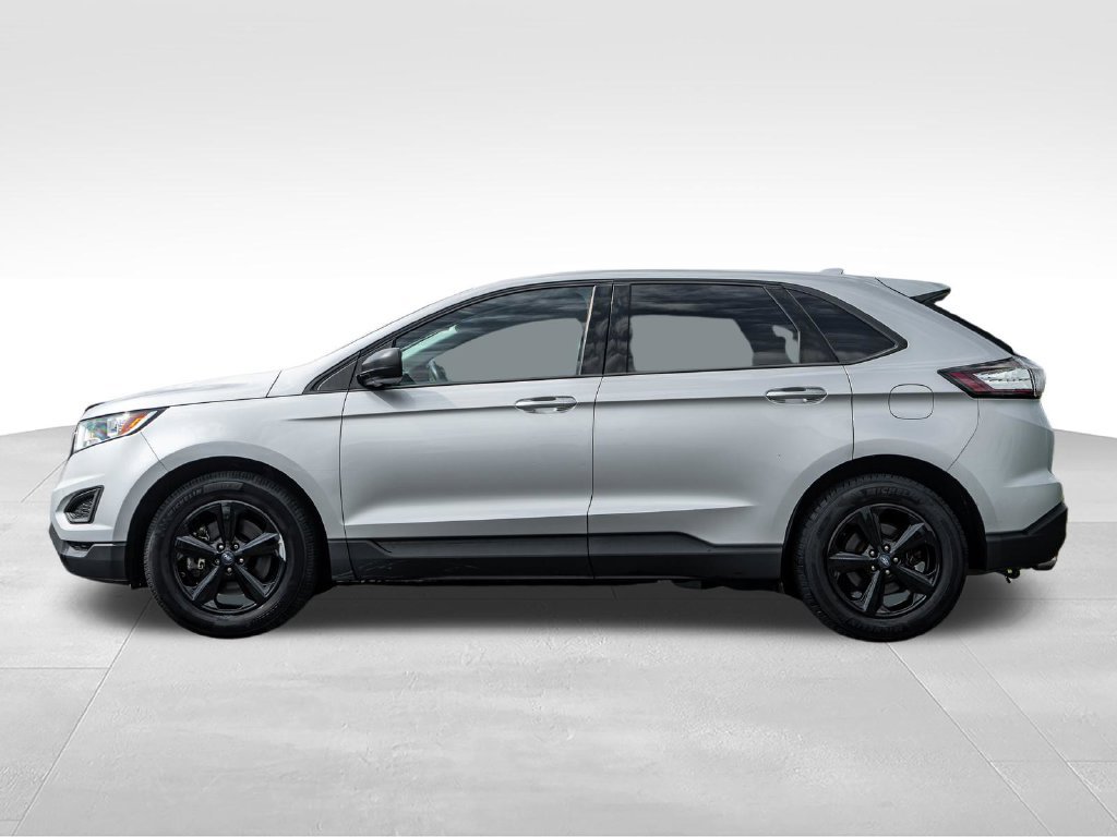Used 2018 Ford Edge SE AWD/4WD image 4