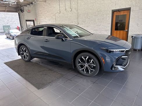 New 2026 Toyota Crown Limited image 1