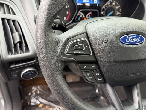 Used 2018 Ford Focus SE image 18