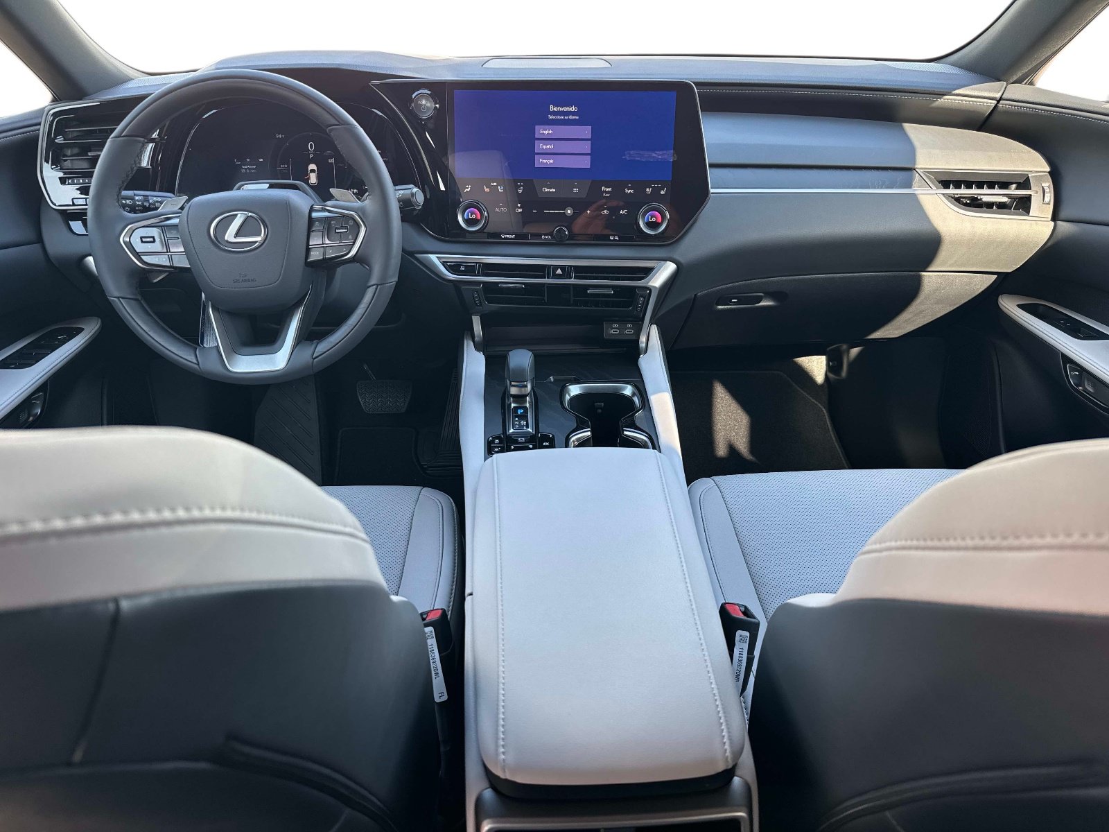 New 2026 Lexus RX 350h w/ Convenience Package AWD/4WD image 16