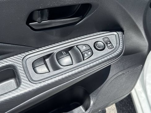Used 2025 Nissan Versa S w/ Trunk Package FWD image 13