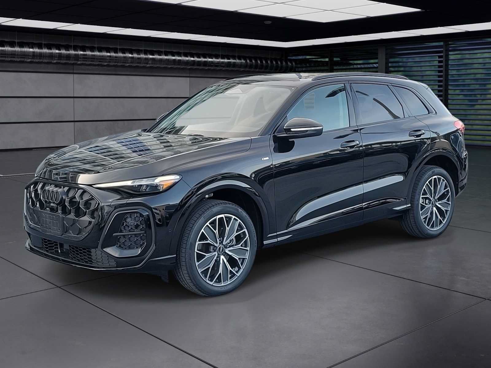 New 2026 Audi Q5 Premium Plus AWD/4WD image 1