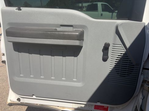 Used 2016 Ford F350 XL RWD image 17