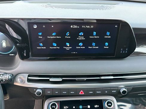 Used 2024 Hyundai Palisade Calligraphy image 32