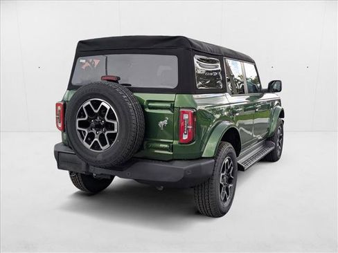 New 2025 Ford Bronco Outer Banks image 2