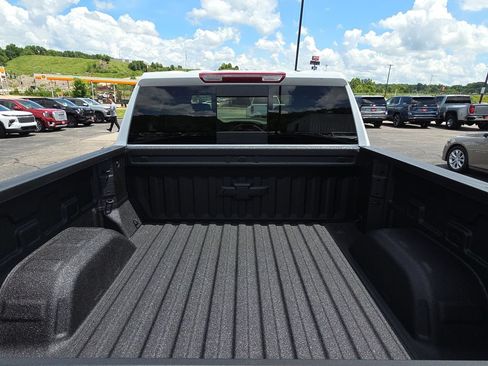 New 2026 Chevrolet Silverado 1500 LTZ w/ Z71 Off-Road Package AWD/4WD image 8