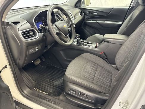 Used 2022 Chevrolet Equinox LT AWD/4WD image 11