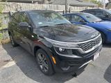 Used 2022 Kia Seltos LX image 3