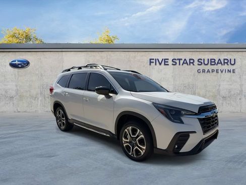 Certified 2025 Subaru Ascent Limited AWD/4WD image 2