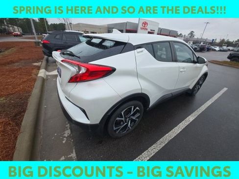 Certified 2018 Toyota C-HR XLE image 10
