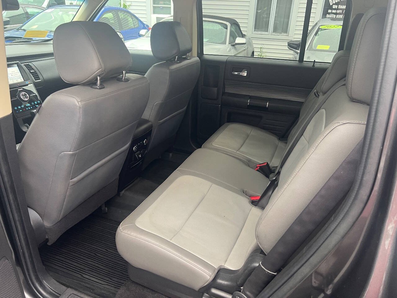 Used 2018 Ford Flex Limited w/ Equipment Group 303A AWD/4WD image 18