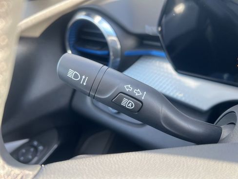 New 2026 Chevrolet Trax LT w/ Sunroof Package image 14