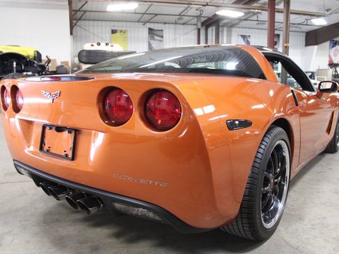 Used 2007 Chevrolet Corvette Coupe w/ Preferred Equipment Group image 6