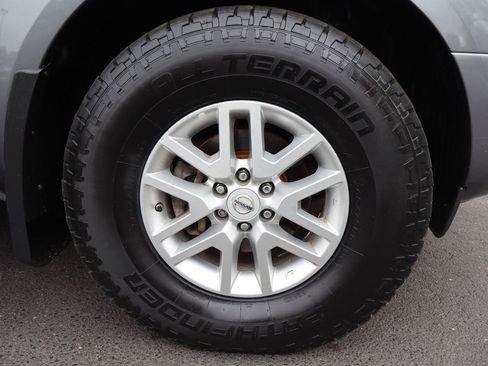 Used 2017 Nissan Frontier SV w/ SV Value Truck Package AWD/4WD image 43