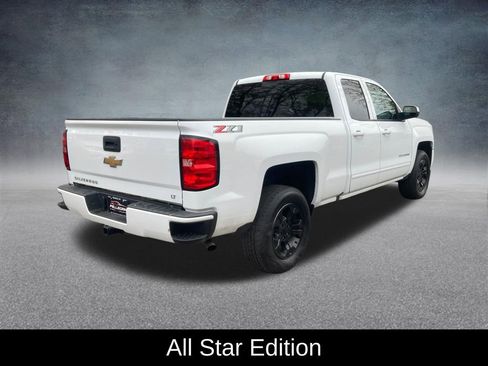 Used 2018 Chevrolet Silverado 1500 LT w/ All Star Edition image 6