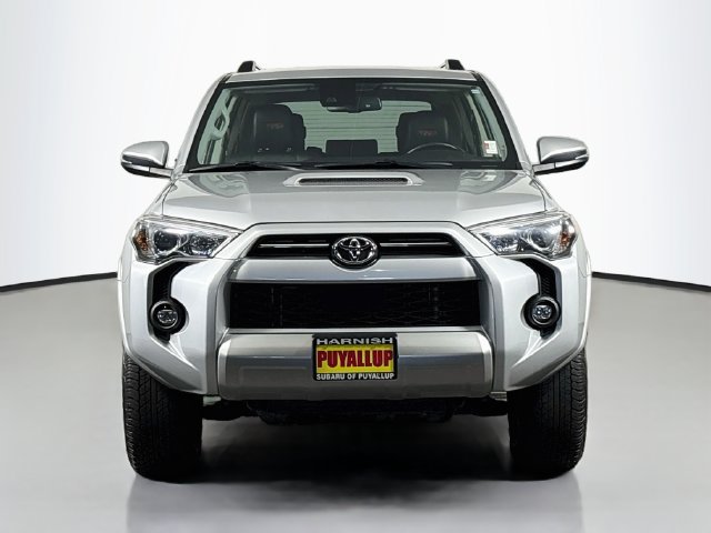 Used 2024 Toyota 4Runner TRD Off-Road Premium AWD/4WD image 2