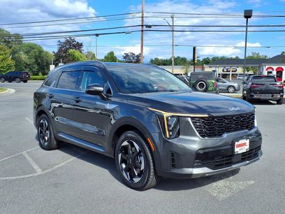 Certified 2025 Kia Sorento EX