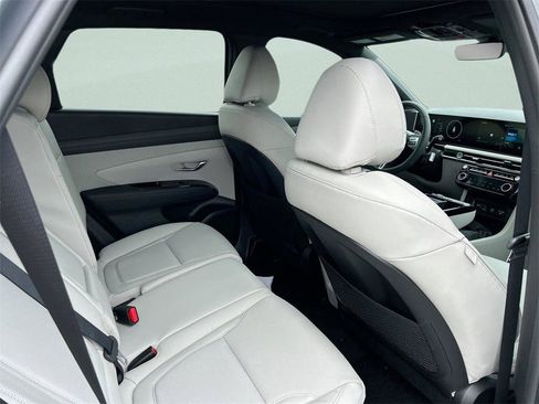 New 2026 Hyundai Tucson Limited image 22