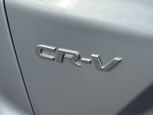 Used 2018 Honda CR-V LX image 24