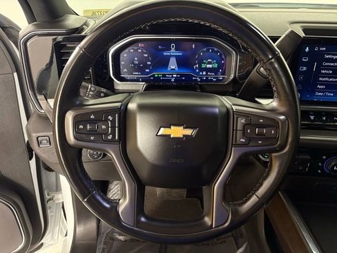Used 2024 Chevrolet Silverado 3500 High Country w/ High Country Premium Package AWD/4WD image 23