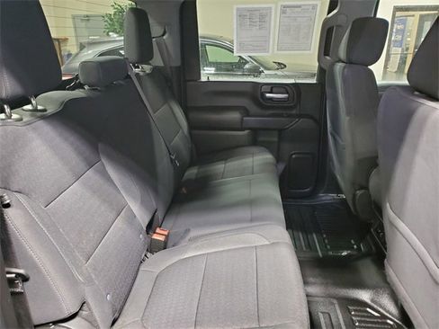 Used 2022 Chevrolet Silverado 2500 LT w/ Convenience Package image 12