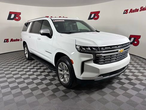 Used 2023 Chevrolet Suburban Premier RWD image 10