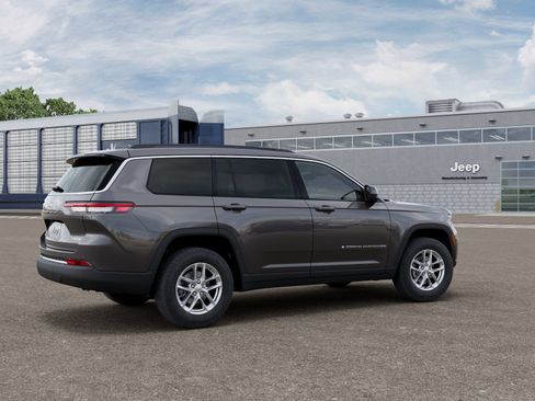 New 2026 Jeep Grand Cherokee L Laredo AWD/4WD image 2