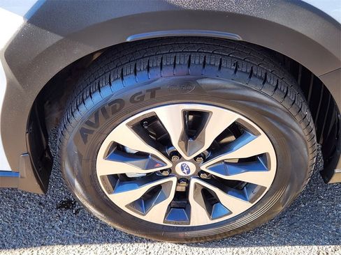 Used 2025 Subaru Outback Touring XT w/ Popular Package #2 image 16