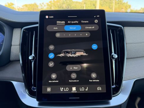 New 2026 Volvo XC90 T8 Plus image 20