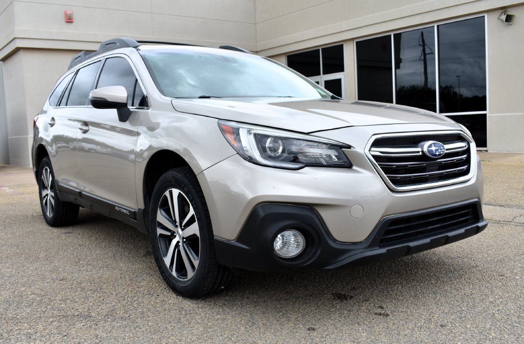 Used 2019 Subaru Outback 2.5i Limited AWD/4WD image 7
