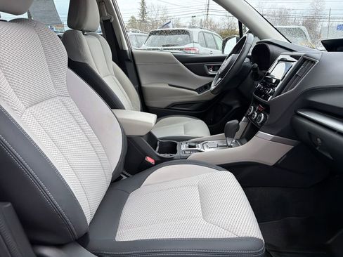 Used 2021 Subaru Forester Premium image 41
