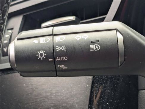 Used 2024 Lexus ES 350 w/ Premium Package FWD image 10