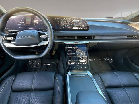 Used 2023 Lucid Air Grand Touring image 7