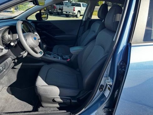 Used 2024 Subaru Crosstrek 2.0i Premium AWD/4WD image 17