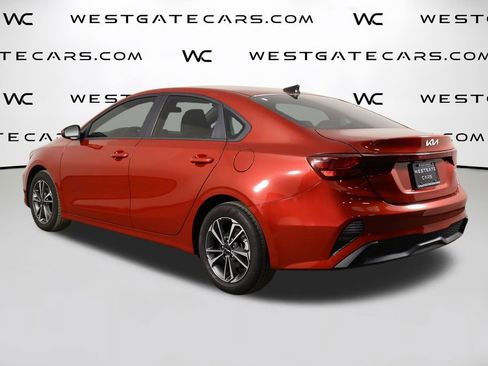 Used 2024 Kia Forte LXS image 43