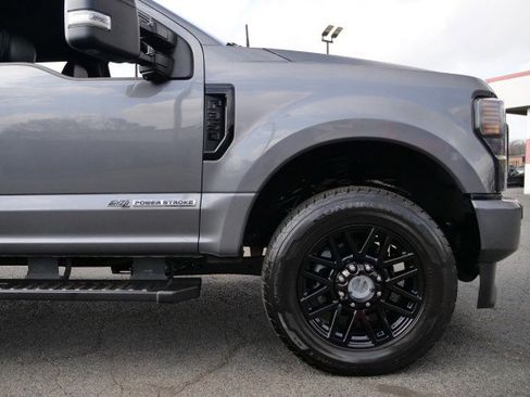 Used 2022 Ford F350 Lariat w/ Black Appearance Package image 47