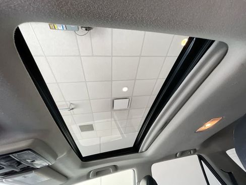 Used 2016 Toyota 4Runner Limited AWD/4WD image 22