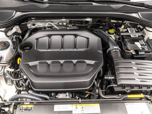 Certified 2023 Volkswagen GTI 40th Anniversary Edition image 37